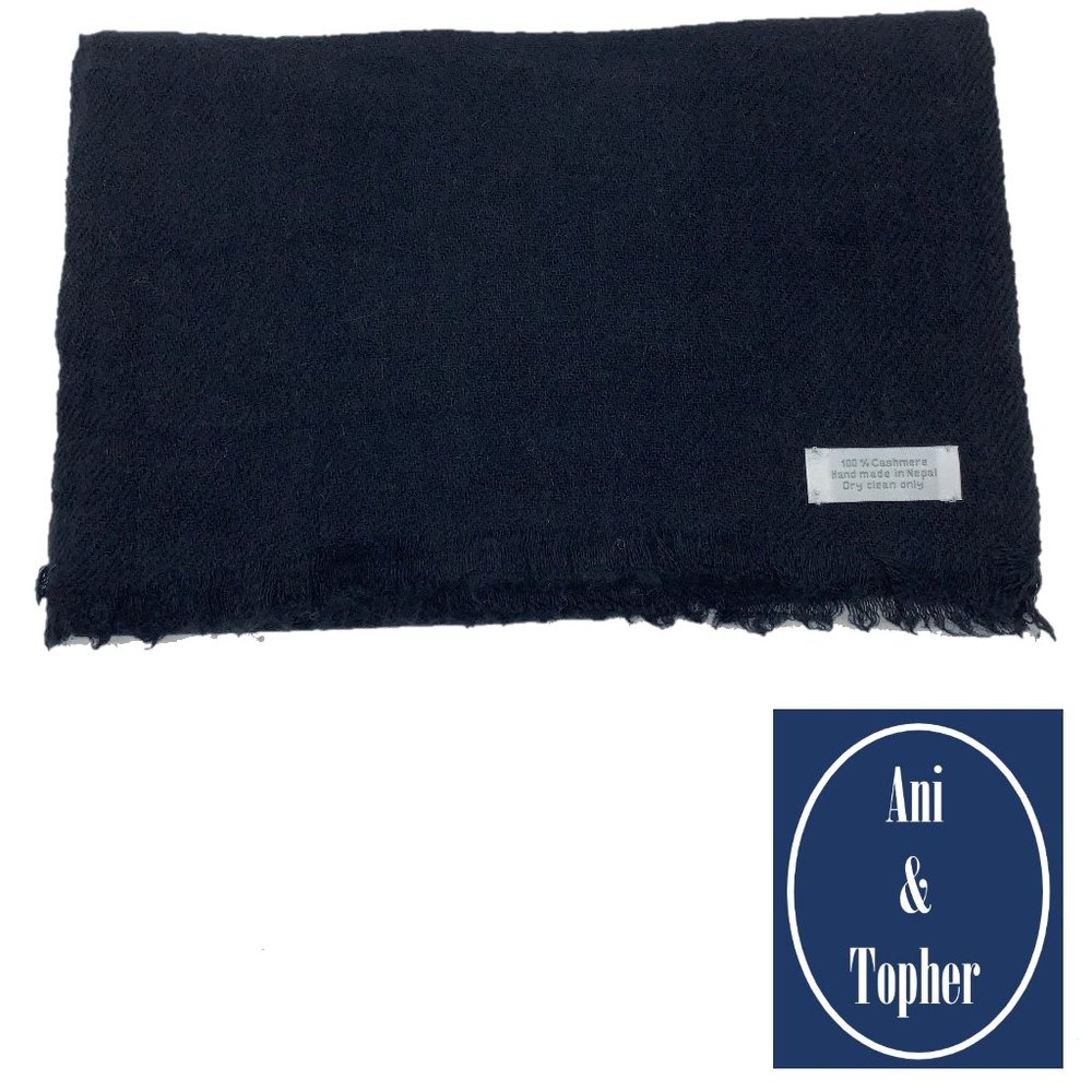 100% Cashmere Scarf NWT - Picture 10 of 11